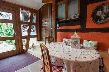 Chambres D'hotes La Maison Bleue 3* Kurtzenhouse