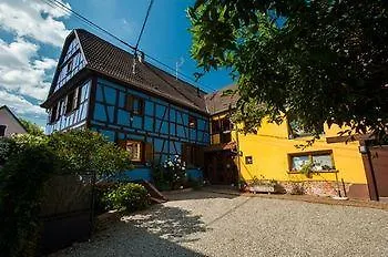 Chambres D'hotes La Maison Bleue Hotel
