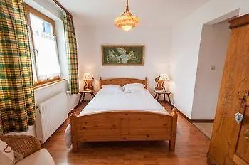 Chambres D'hotes La Maison Bleue Hotell Kurtzenhouse